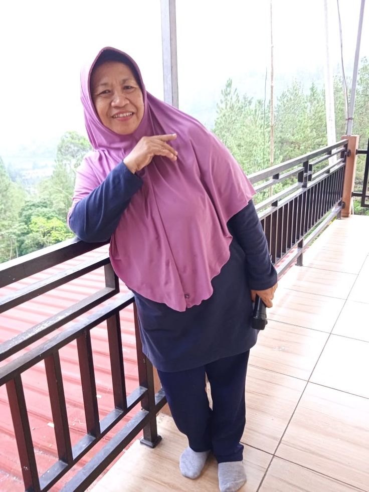 Ibu Dedeh